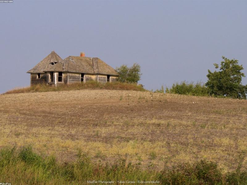 Rural American farmhouse at sunrise